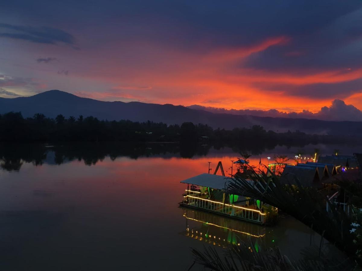 Hotel The Hideaway Kampot Esterno foto
